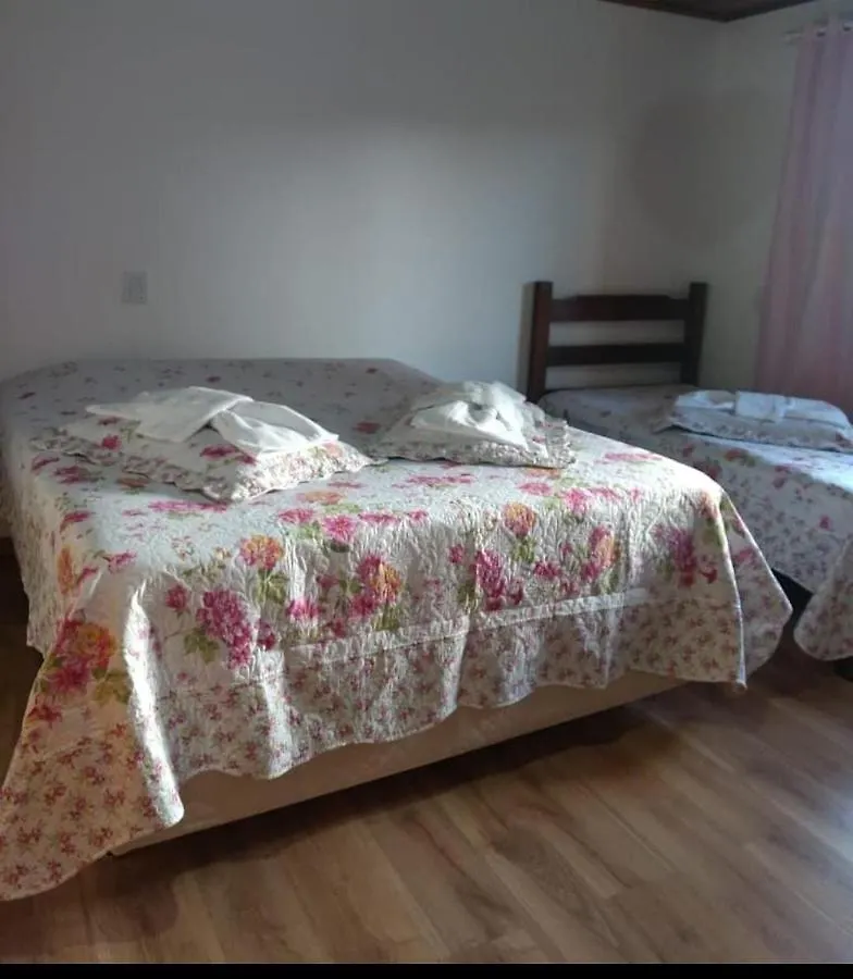 홈스테이 Recanto Cantinho Do Ceu Suites Campos do Jordão